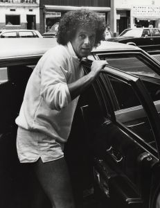 Richard Simmons 1982, NY 3 cliff.jpg